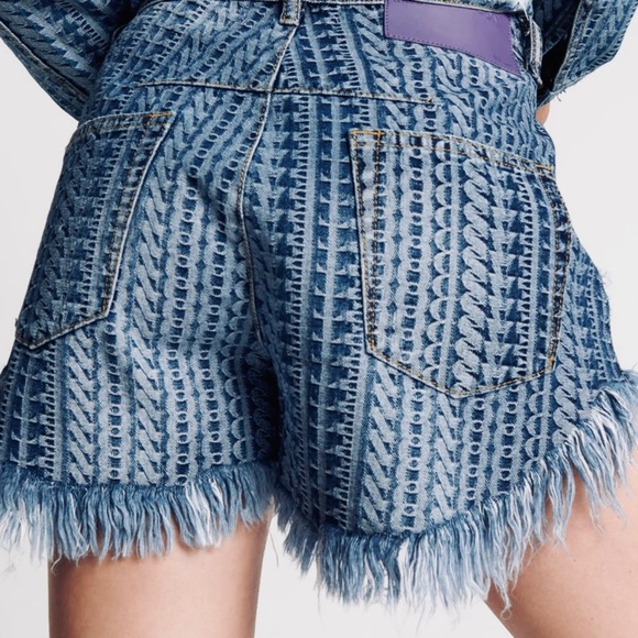 One Teaspoon Pants - NWT (Rare Find) - One Teaspoon (Size 32) Le Wolves Mid Waist Denim Shorts